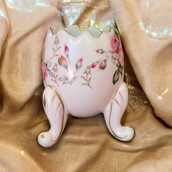 Beautiful vintage footed cracked egg vase - Picture 5 of 8